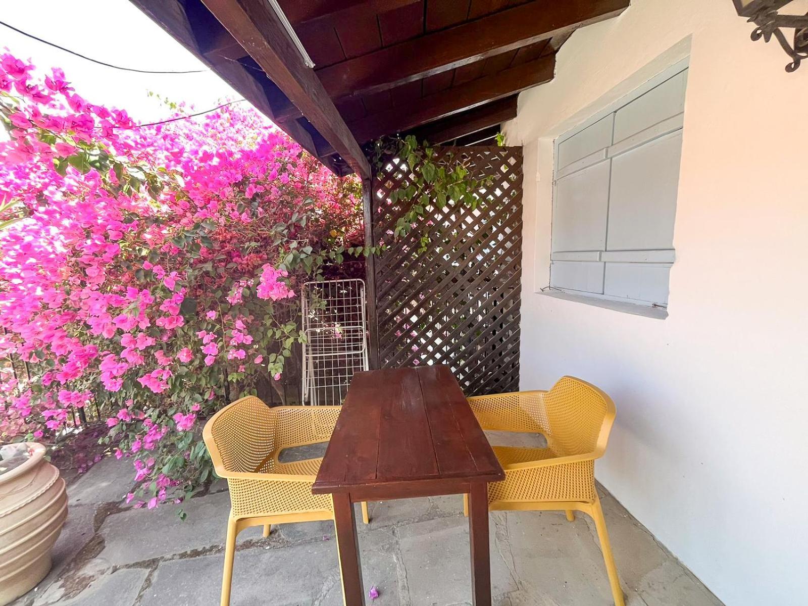 Kalavasos Square Apartments - With Pool 3 Minutes Walk Luaran gambar
